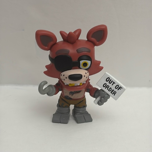Funko Five Nights at Freddy's 10 Anniversary Mystery Mini Foxy Vinyl figure - Picture 4 of 5